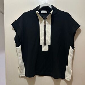Entro Black and Cream Short Sleeve Top